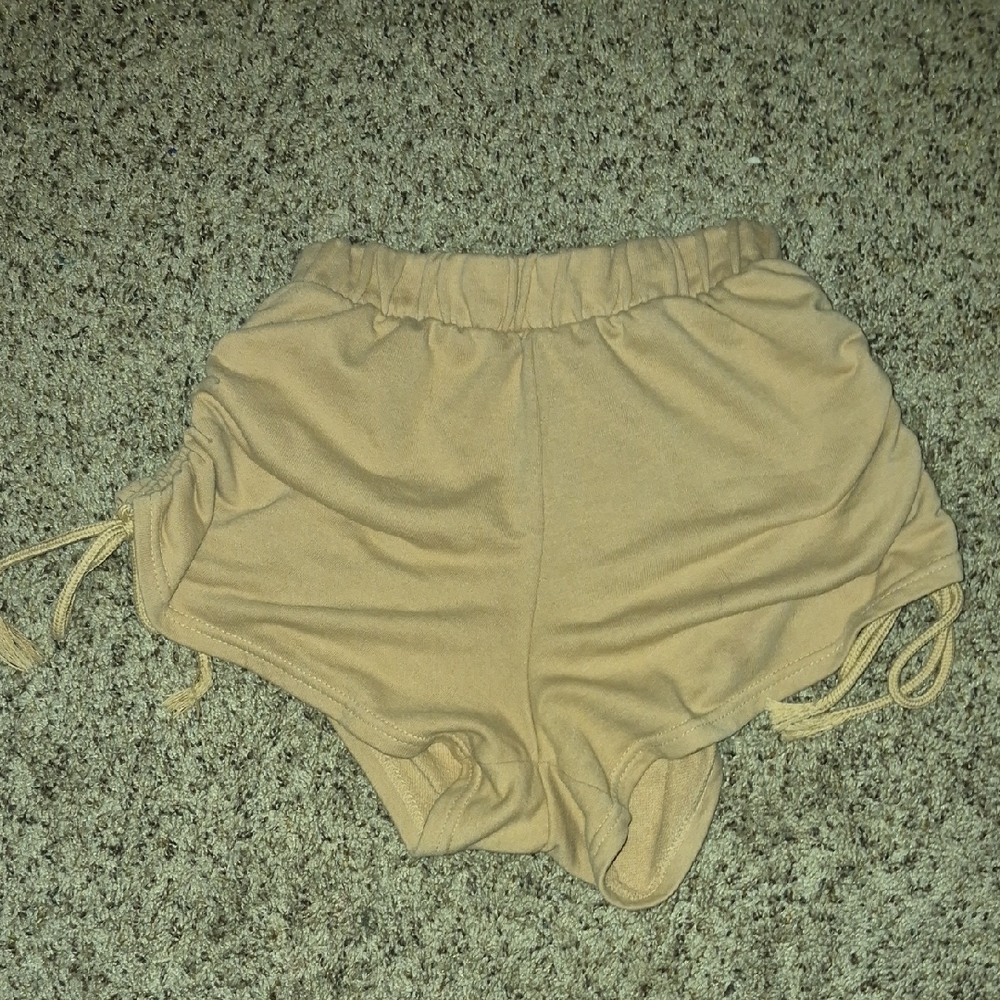 Forever 21 Beige Ruched Shorts
